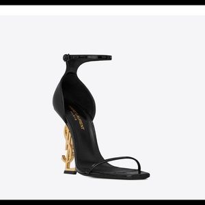 OPYUM SANDALS IN PATENT LEATHER WITH GOLD-TONE HEEL